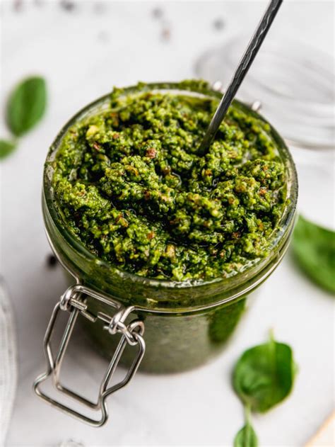 Pesto De Albahaca Con Nueces Y Almendras Cravings Journal