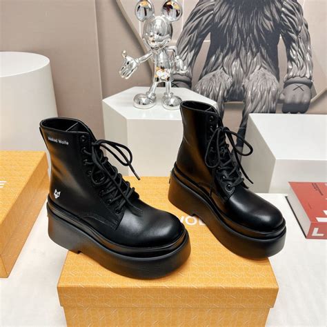 Ботинки Naked Wolfe купить на OZON по низкой цене