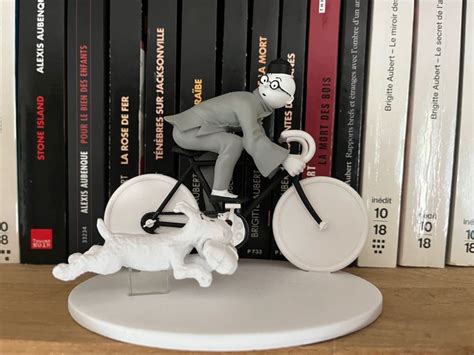 Tintin Figurine Hors S Rie N B Tintin Cycliste Et Milou Catawiki