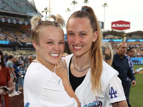 JoJo Siwa and Kylie Prew's Relationship Timeline