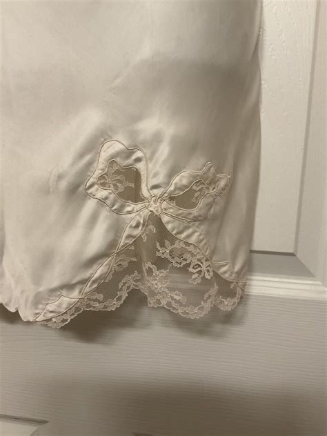 Vintage Bali Slip Dress Ivory Lace Lingerie Silk Ny Gem