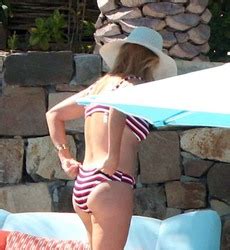 SWIMWEAR Reese Witherspoon Wearing A Bikini In Cabo San Lucas Mexico 5 25 18 LQ Phun Org