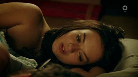 Nude Video Celebs Michelle Barthel Nude Eine Braut Kommt Selten Allein