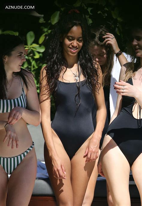 Malia Obama Nude Aznude