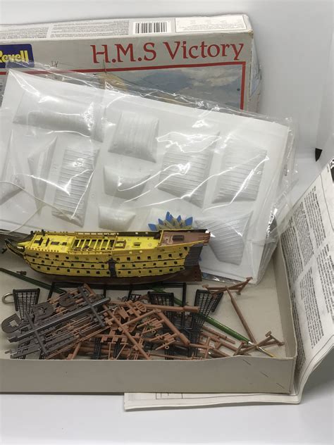 Revell HMS Victory 1/225 scale Model Kit (partially built) - Vintage ...