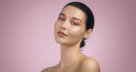 Elegant Brunette Woman With Bright Evening Makeup Pink Background Stock Image Image Of Makeup