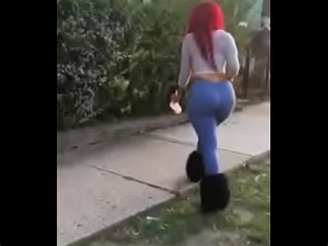 Big Booty Ebony Ass Jiggle While Walking XVIDEOS