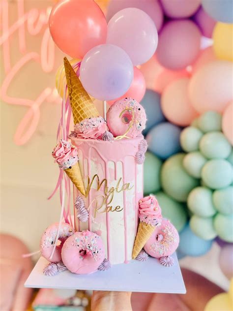 Bespoke Cake Naked Bakes