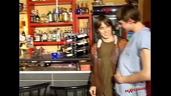 jóvenes bareback boys divertido XVIDEOS