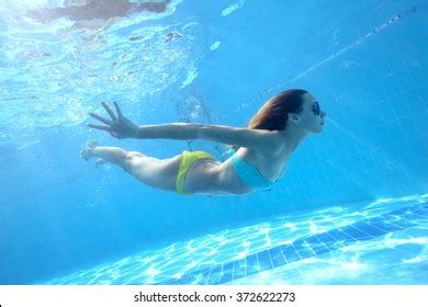 3 Hundred Underwater Ass Royalty Free Images Stock Photos Pictures Shutterstock