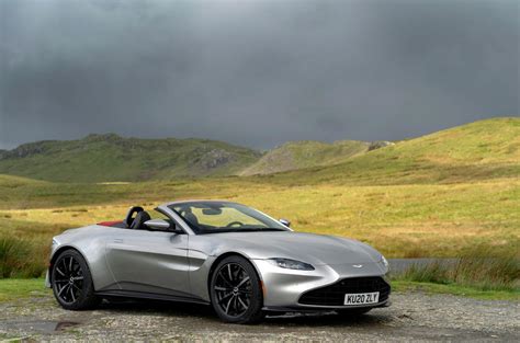 Aston Martin Vantage Roadster 2020 UK review | Autocar