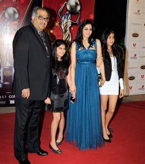 Jhanvi Kapoor Sridevi Daughter Photos - Hot PHOTOSHOOT Bollywood ...