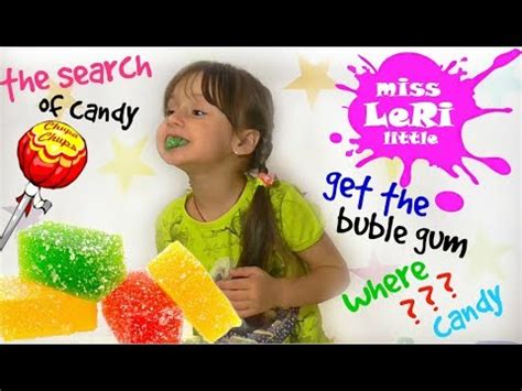 найди конфету! Ищем сладости в коробке с шариками - YouTube