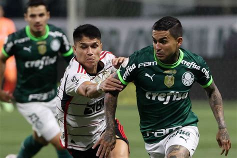 Palmeiras E Flamengo Empatam 1 1 Em São Paulo E A Crise Do Verdão Adensa Flashscorept