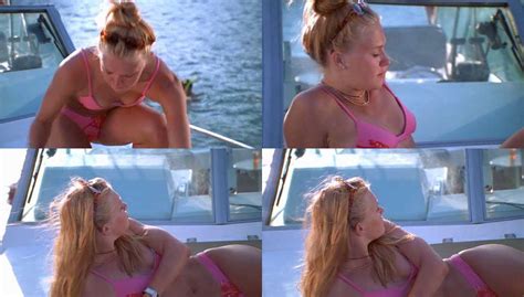 Naked Dominique Swain In Dead In The Water