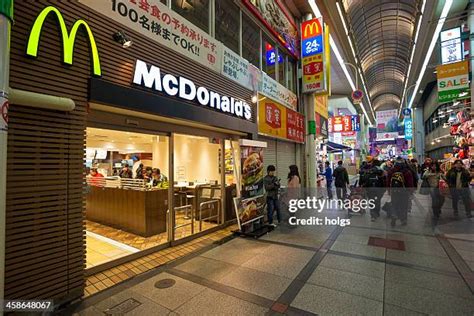 mcdonalds   premium high res pictures getty images