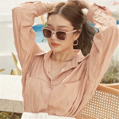 Lookboolookbook Tommy Tissue Nude Shopee Thailand