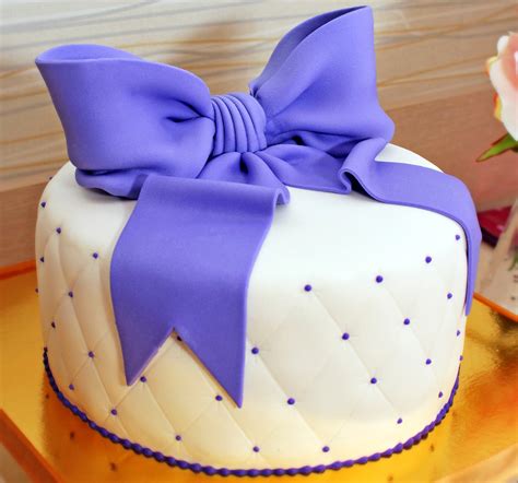 Обтяжка торта мастикой - 83 фото