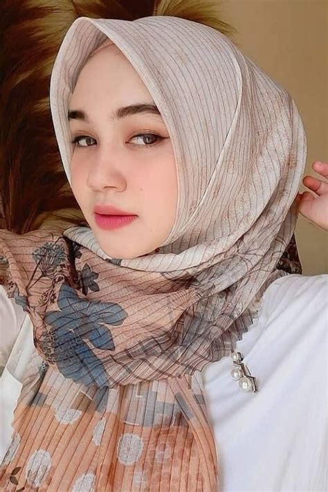 Pin By Widya Wati On Simpan Cepat In 2024 Hijab Fashion Hijab Chic