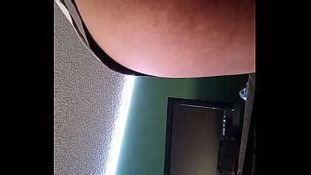 Caliente Latina Sissy se folla a sí misma con una gran polla XVIDEOS