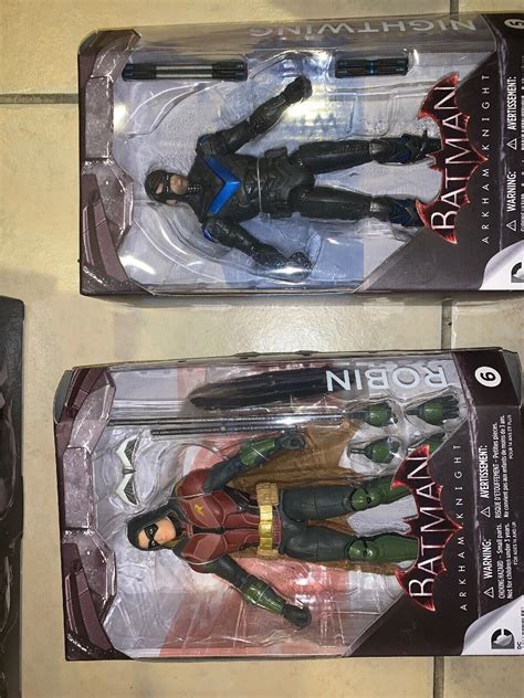 Nightwing Arkham City Figure