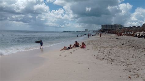 Clima en Cancún y Quintana Roo hoy lunes nublado con lluvias aisladas