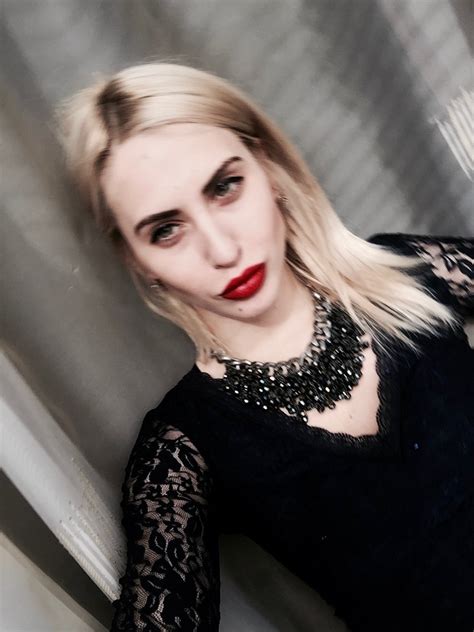 VIP British Blonde Elisa 79672571581 Dubai Bunnies