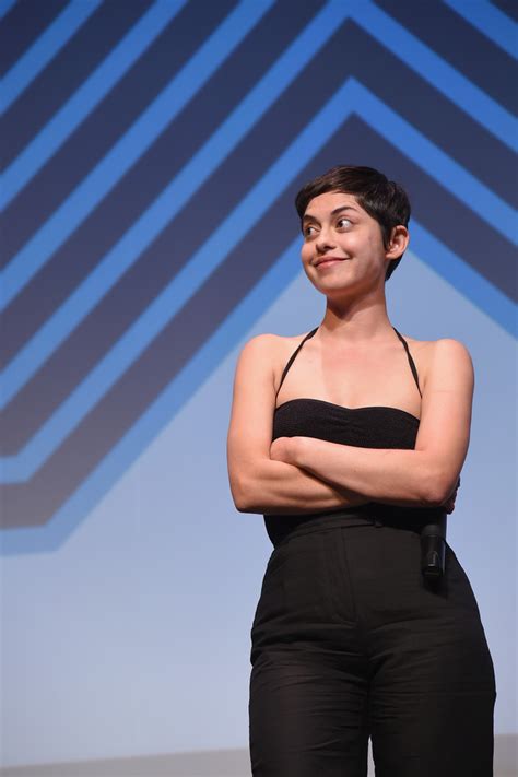 Hot Sexy New Rosa Salazar Bikini Pics