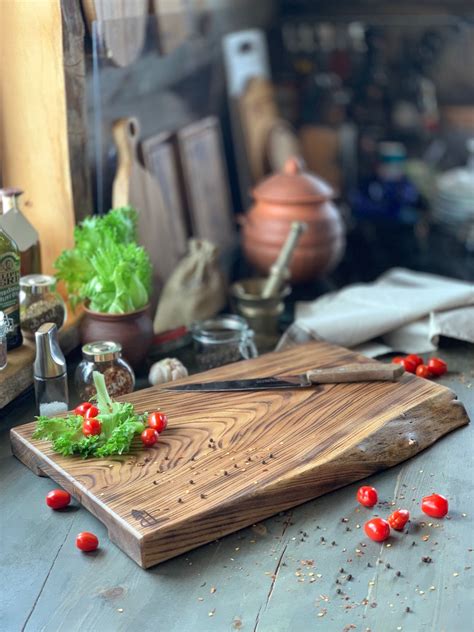 Доска для разделки мяса из массива карагача – заказать на Ярмарке ...