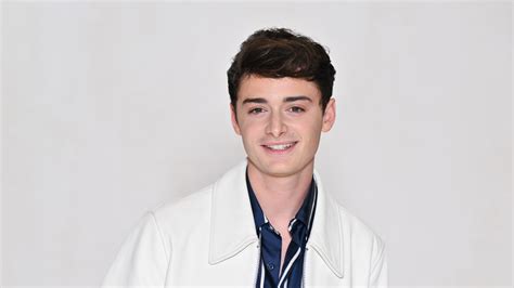 Noah Schnapp Celebrated His First Pride After Coming Out As Gay Teen Vogue