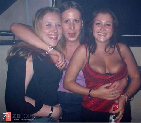 Nip Glimpses ZB Porn