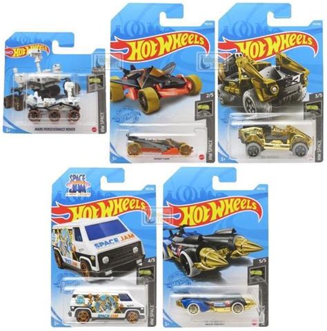 Série HW Space Completa Main Line 2021 5 Miniaturas Hot Wheels