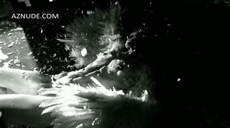 OEDIPUS NUDE SCENES AZNude