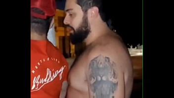 MR BUMBUM BOTANDO FOGO NO PARQUINHO XVIDEOS