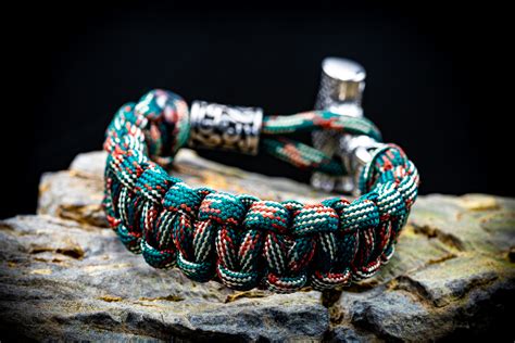 Geflochtenes Paracord Wikinger Armband Mit Mj Lnir Kaufen