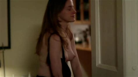 Maria Dizzia nude pics página 1