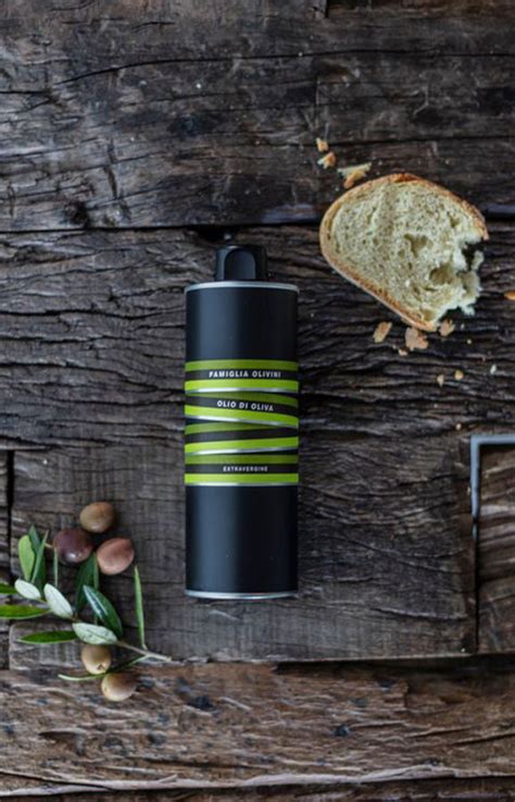Olio Extra Vergine di Oliva - Famiglia Olivini