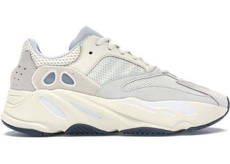 Yeezy 700 V1 Analog - Sneaker Supplier