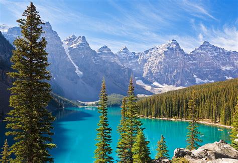 Moraine Lake In The Valley Of The Ten Bild Kaufen Lookphotos