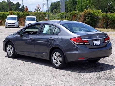 Pre Owned Honda Civic Sdn Lx Fwd Dr Car