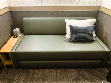Nashville Priority Pass Minute Suites - The Goofy 5