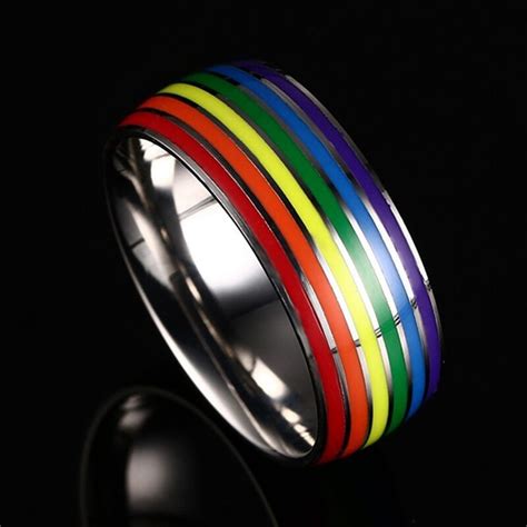 Rainbow LGBT Pride Ring For Lesbian Gay Wedding En Vicedeal