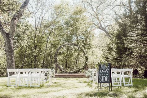 7 Amazing Dallas Outdoor Wedding Venues - Joy