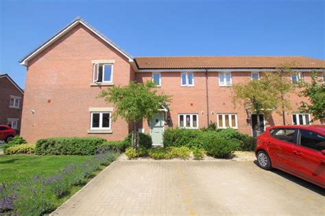 2 Bed Terraced House For Sale In Kilby Crescent St Andrews Ridge