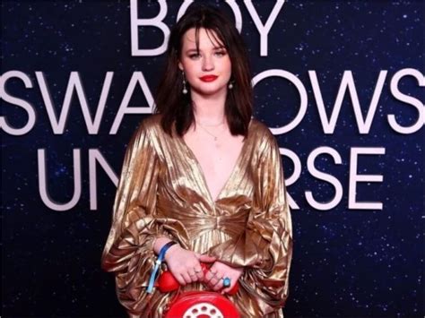Eloise Rothfield Bio Net Worth Wiki Age Height Boyfriend