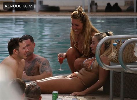 Ellie Brown Sexy Wears A Tiny Bikini And Attracts Plenty Of Attention By The Pool In Miami Aznude