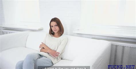 Glorious Nymph Emma With Curvy Natural Tits Cums Hard