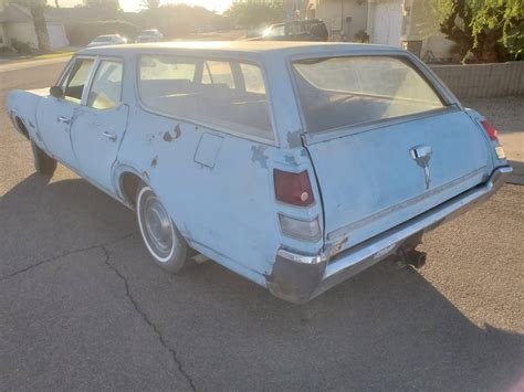 Don’t Call It a Barn Find: This ’69 Oldsmobile Wagon Spent Its Days in