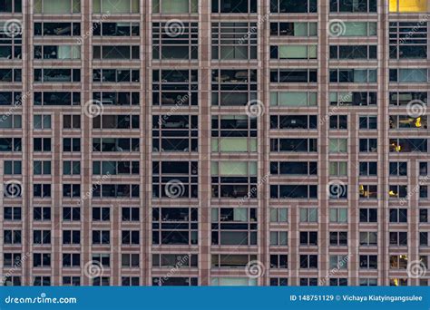 Fensterfassadenb rogeb ude stockbild Bild von büro 148751129