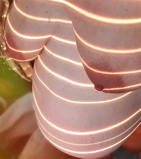 My Naked Preggo Body In The Morning Sun R Bigpregnantbumps